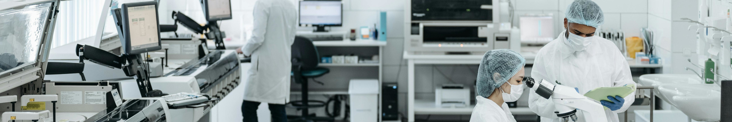Photo of scientists in a biolab.